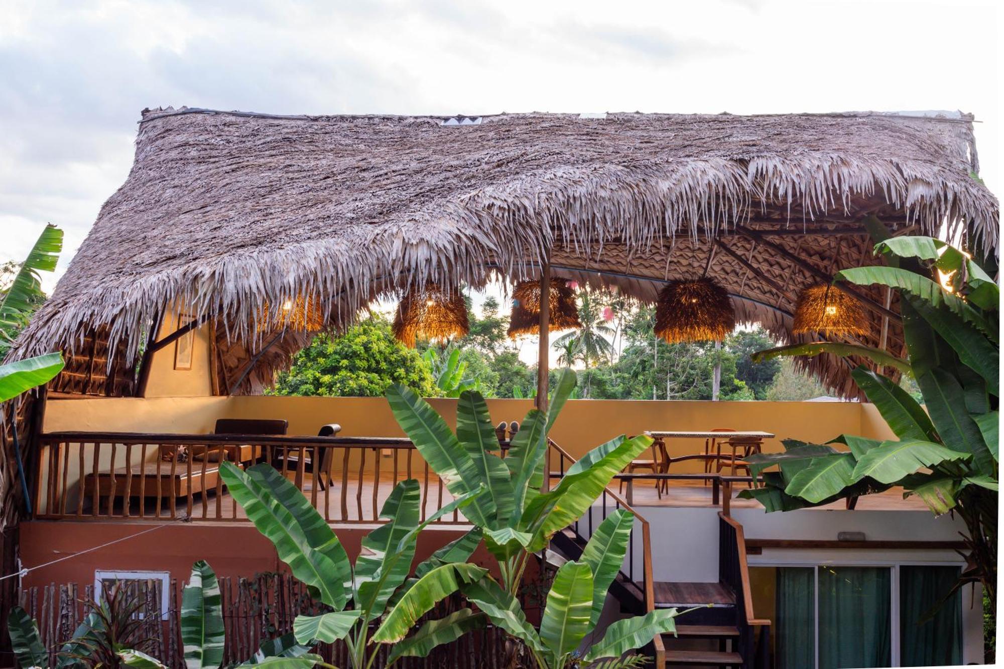 Varni Homestay Phatthalung Eksteriør billede