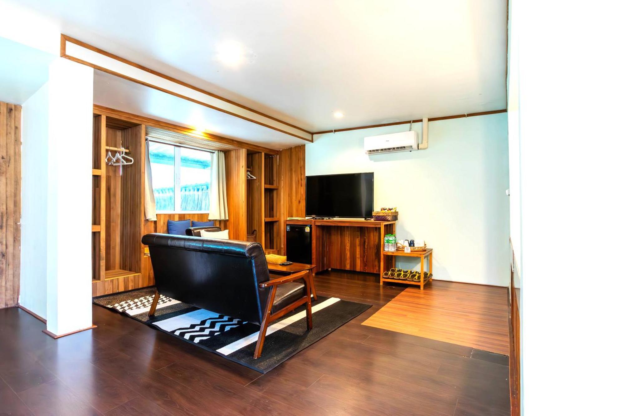 Varni Homestay Phatthalung Eksteriør billede